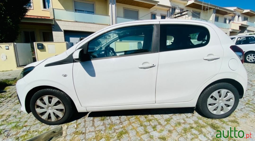 2015' Peugeot 108 photo #5