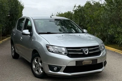 2016' Dacia Sandero