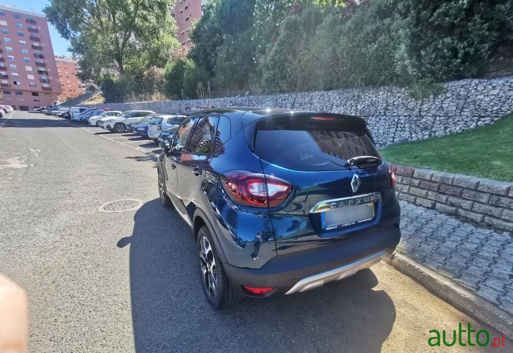 2018' Renault Captur photo #2
