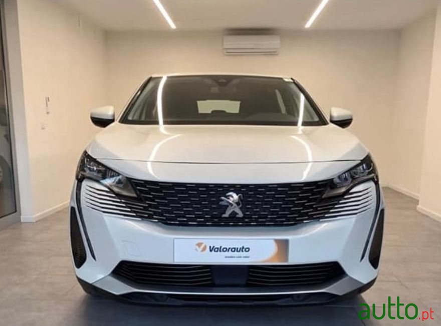 2021' Peugeot 3008 photo #3