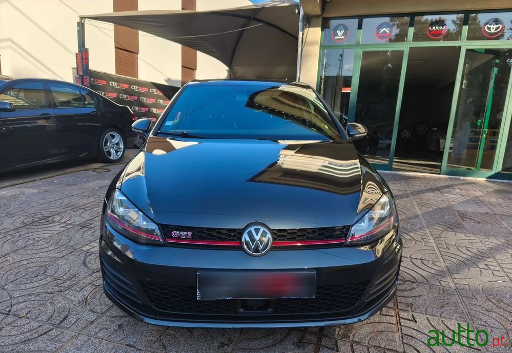 2014' Volkswagen Golf photo #3