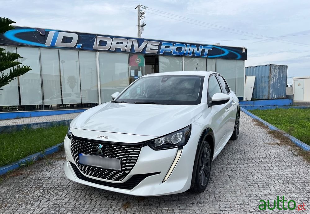 2021' Peugeot e-208 50 Kwh Allure Pack photo #2