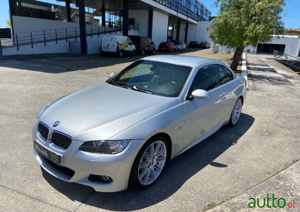 2007' BMW 325 photo #5