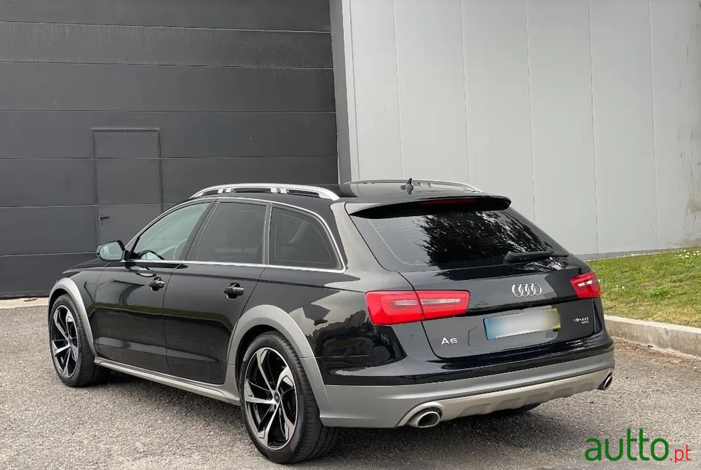 2013' Audi A6 Allroad photo #3