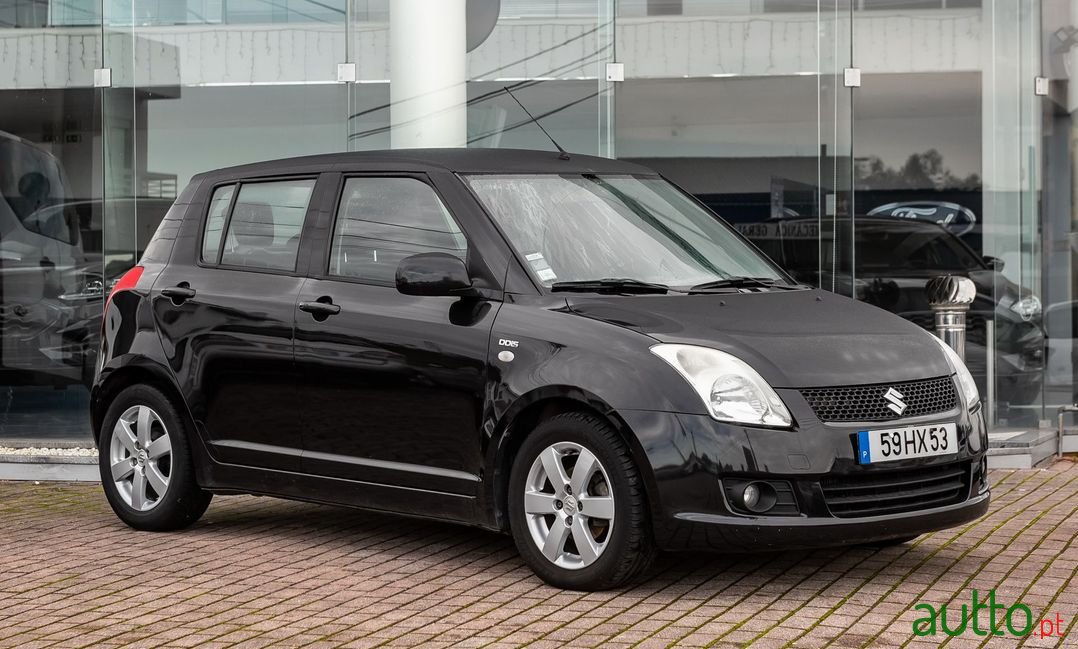2009' Suzuki Swift photo #1
