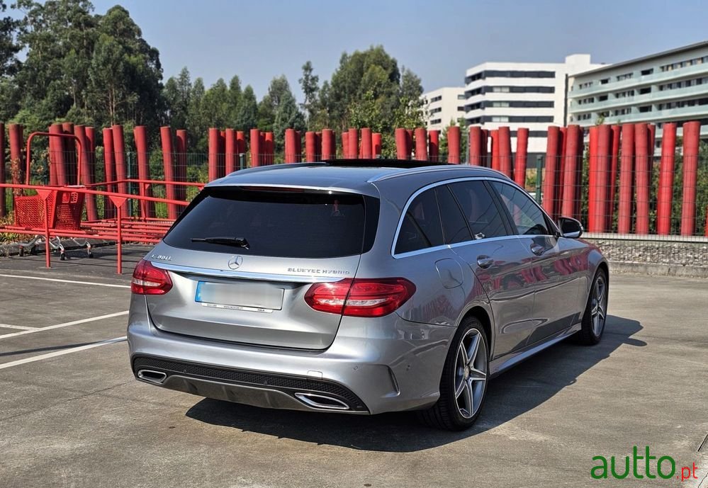 2015' Mercedes-Benz Classe C photo #6