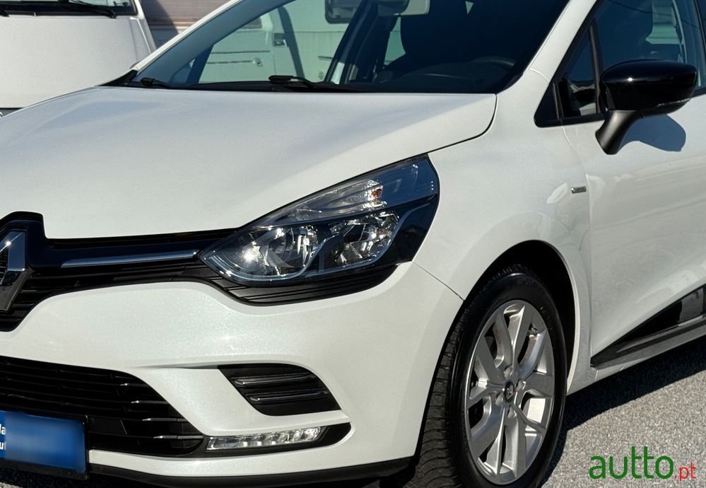 2019' Renault Clio 0.9 Tce Limited photo #4