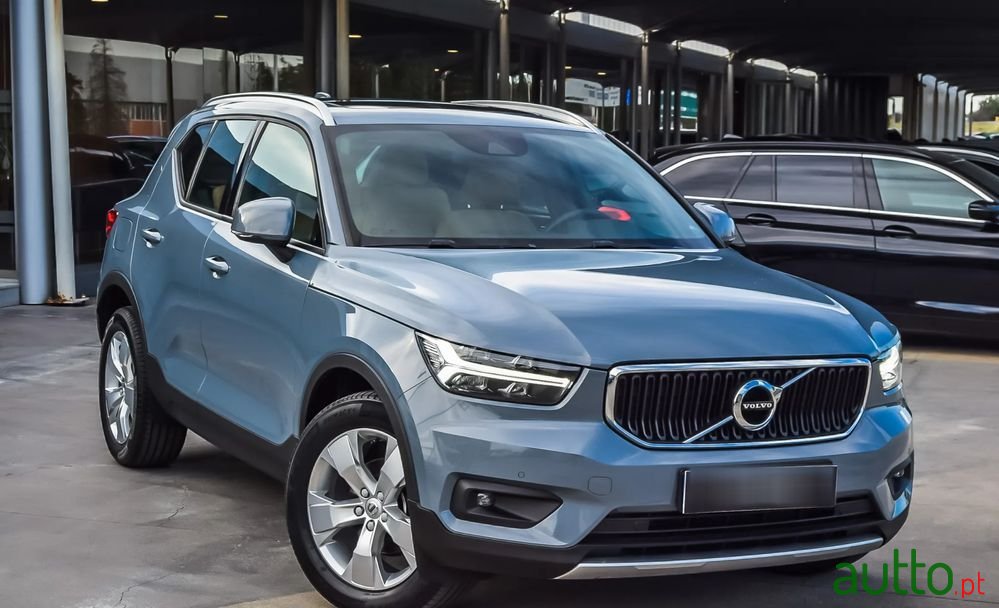 2019' Volvo Xc 40 photo #1