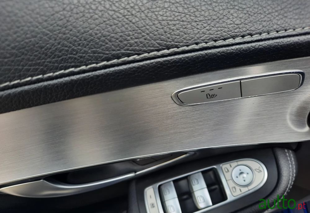 2015' Mercedes-Benz C 220 D Amg Line photo #6