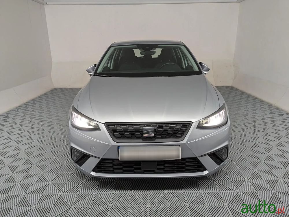 2022' SEAT Ibiza 1.0 Tsi Style Dsg photo #3