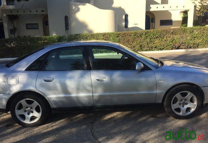 2000' Audi A4 photo #3