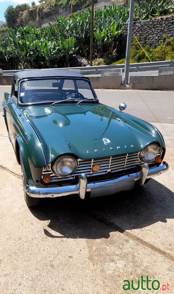 1962' Triumph Tr4 photo #2