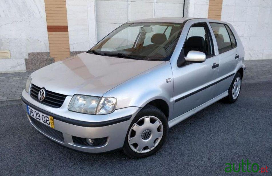 2000' Volkswagen Polo 1.0 Confortline Ta photo #1