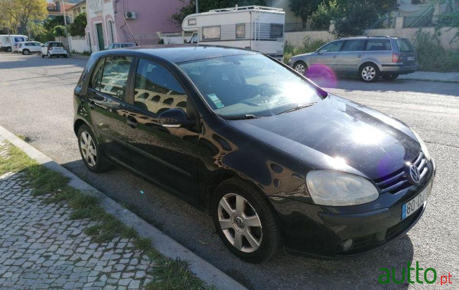 2007' Volkswagen Golf photo #1