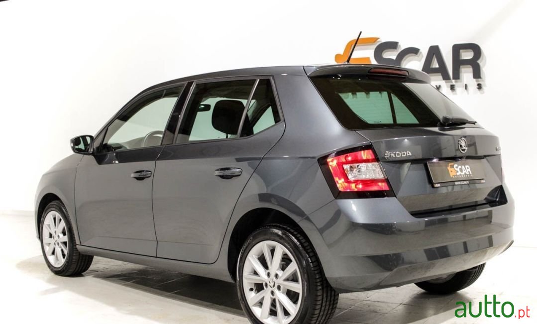 2018' Skoda Fabia photo #3