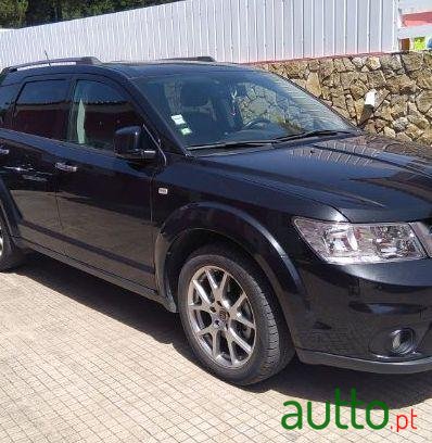 2014' Fiat Freemont photo #1