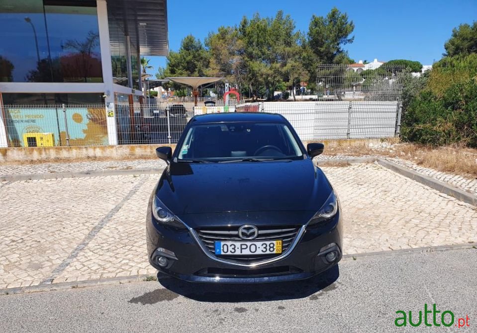 2015' Mazda 3 photo #3