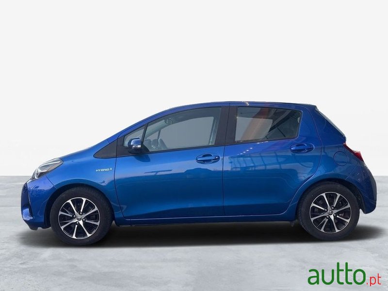 2019' Toyota Yaris 1.5 Hsd Comfort photo #4