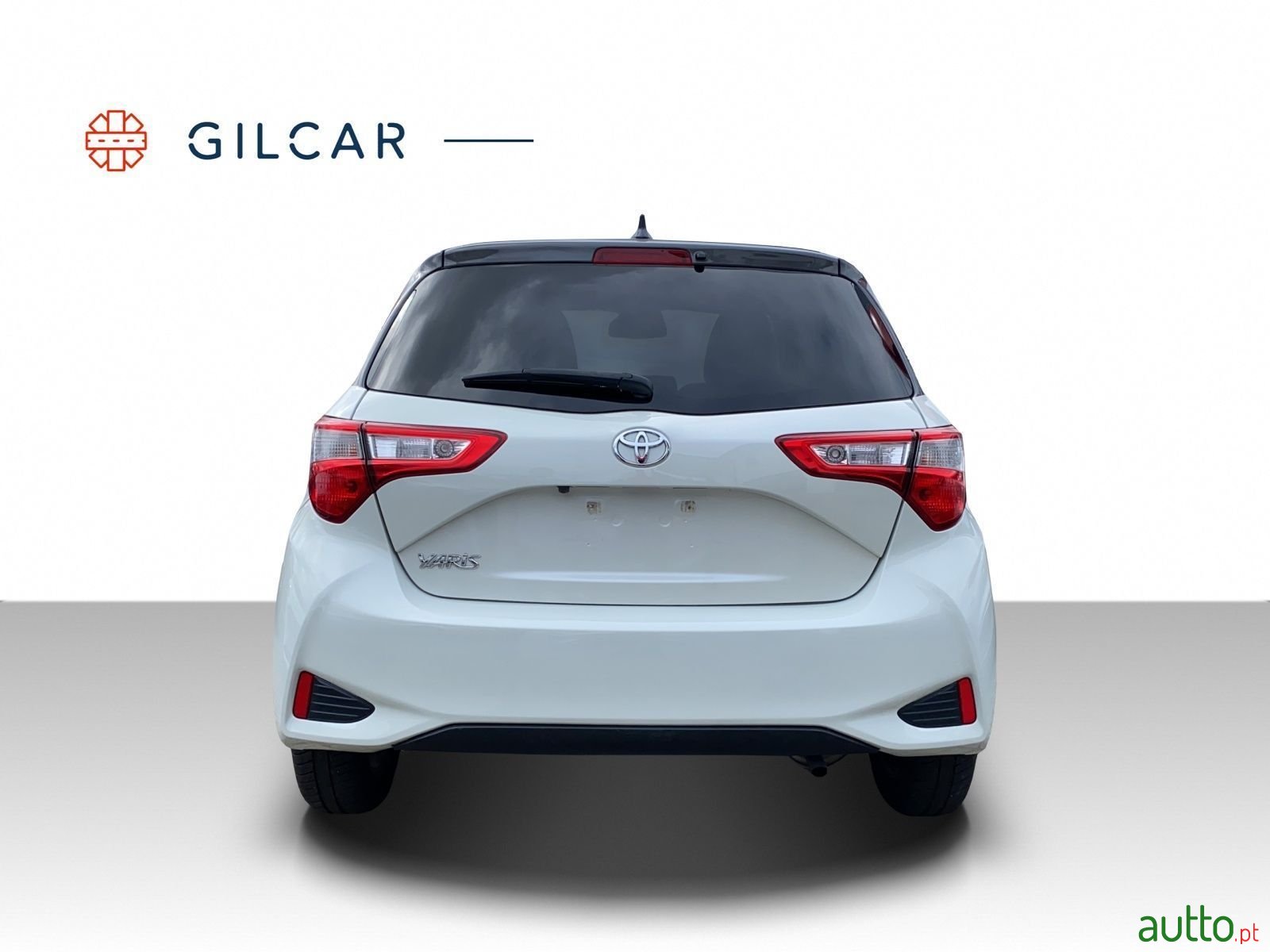 2020' Toyota Yaris photo #4