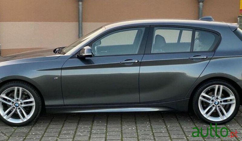 2016' BMW 116 D Pack M photo #2
