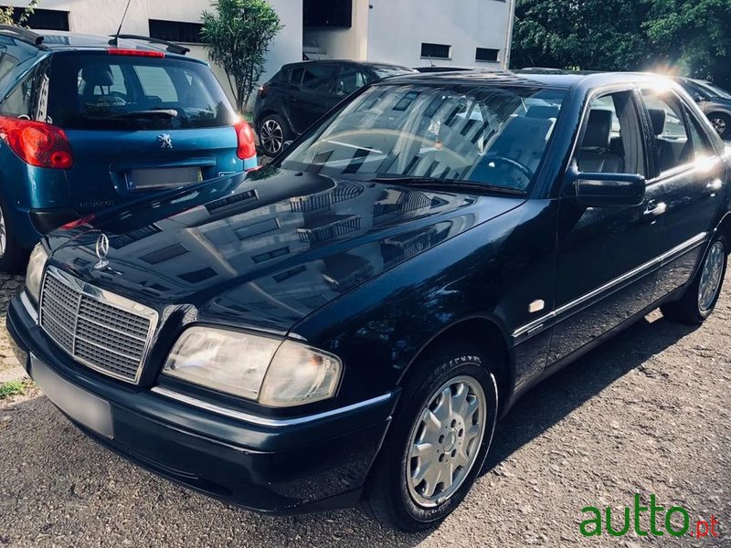 1997' Mercedes-Benz Classe C photo #3