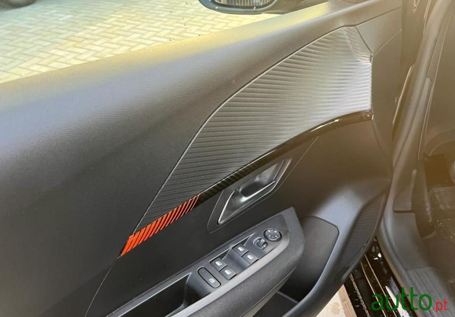 2023' Peugeot 208 photo #6