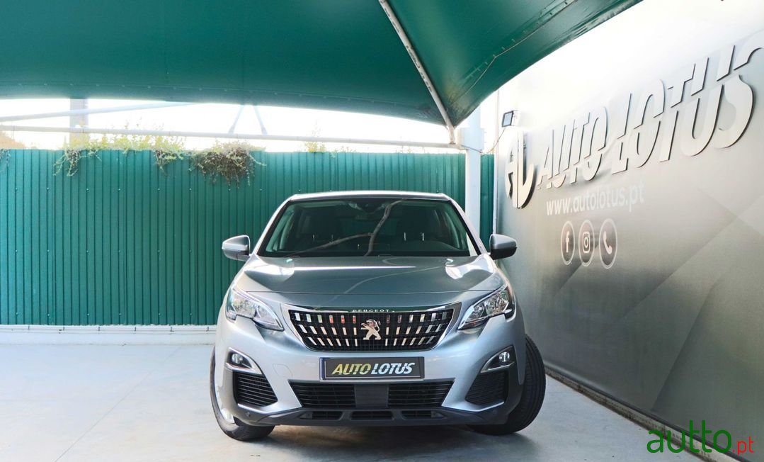 2018' Peugeot 3008 photo #2