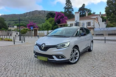 2019' Renault Grand Scenic