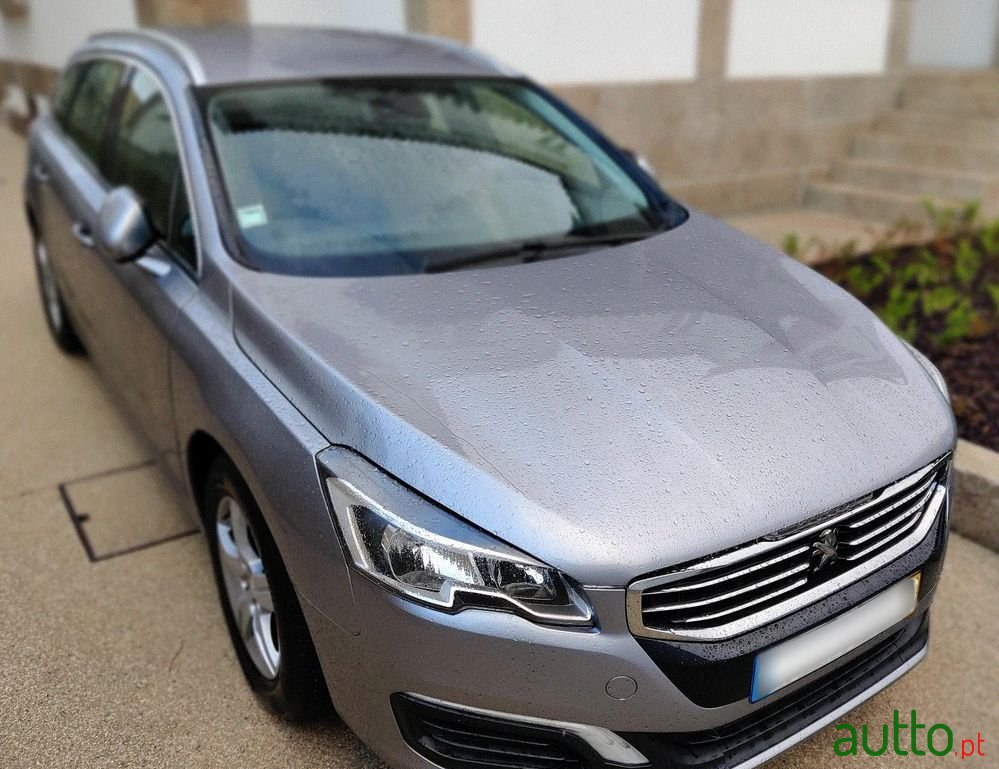 2017' Peugeot 508 Sw photo #2