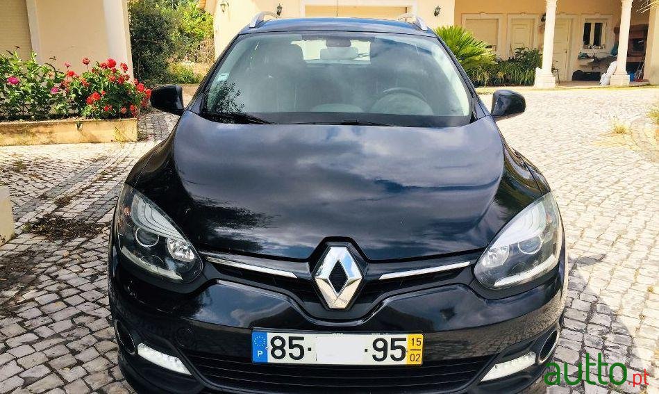 2015' Renault Megane Sport Tourer photo #1