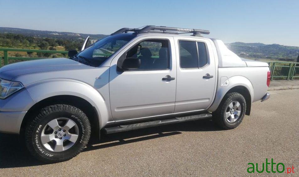 2006' Nissan Navara photo #1