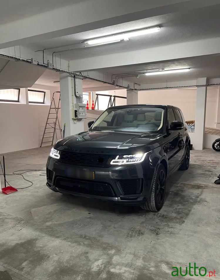 2019' Land Rover Range Rover Sport photo #1