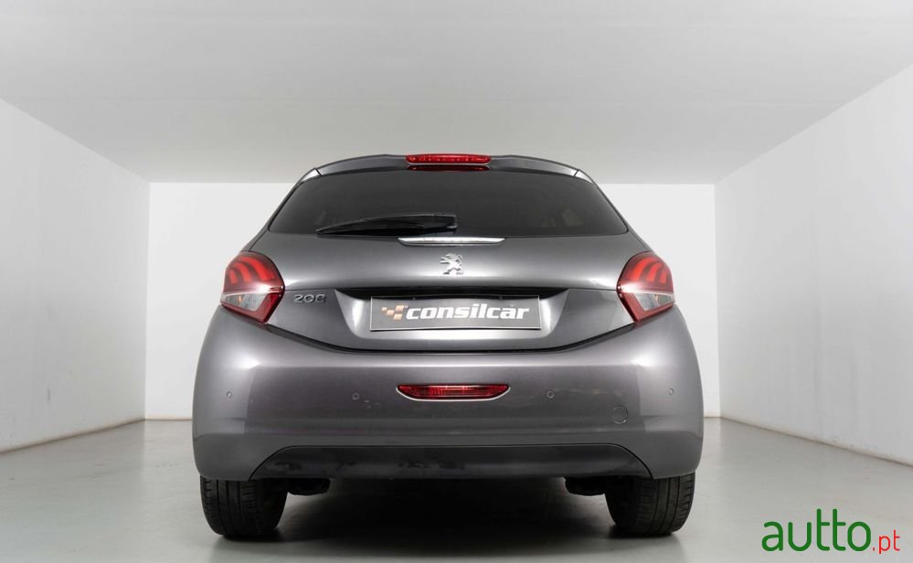2019' Peugeot 208 photo #4