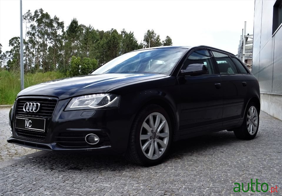 2012' Audi A3 Sportback photo #3