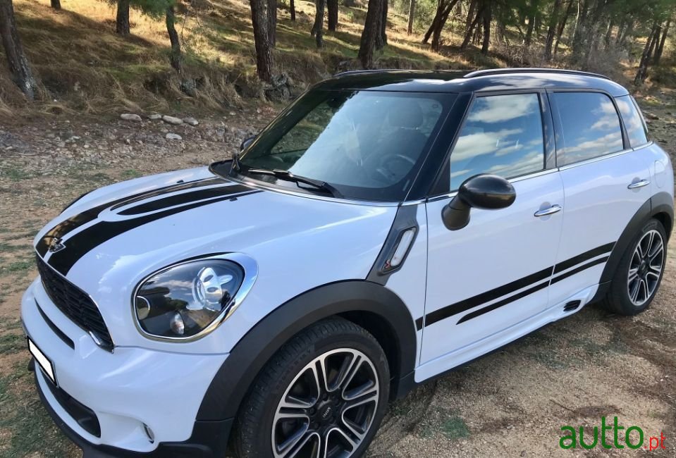 2014' MINI Countryman photo #3