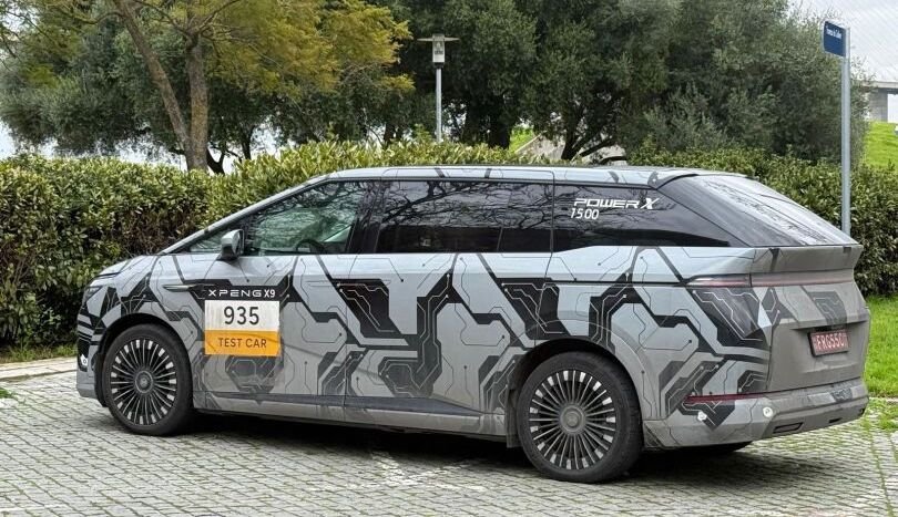 XPENG testa X9 MPV elétrico futurista em Portugal
