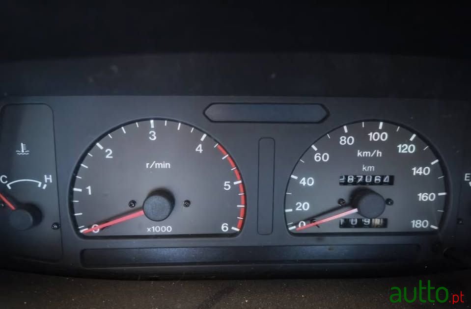 2000' Opel Campo photo #6