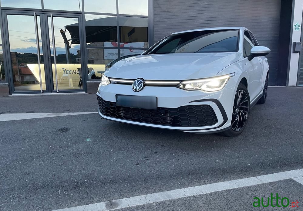 2021' Volkswagen Golf photo #3