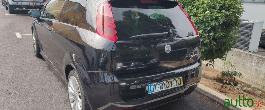 2007' Fiat Grande Punto photo #1