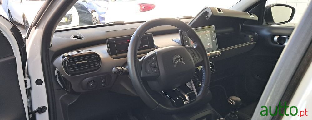 2020' Citroen C4 Cactus photo #6