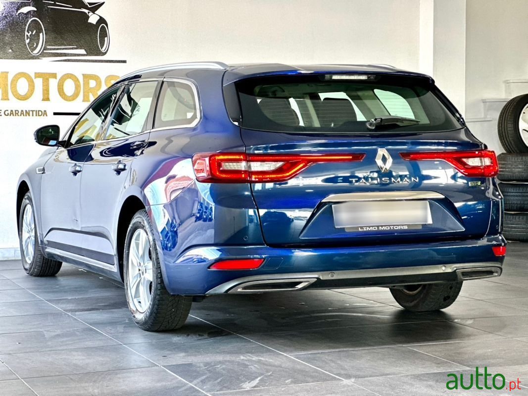 2016' Renault Talisman Sport Tourer photo #4