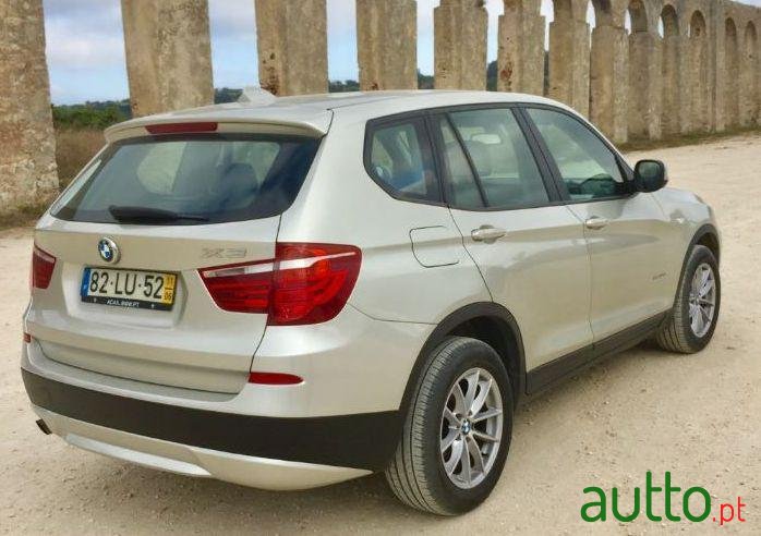 2011' BMW X3 2.0 Xdrive photo #4