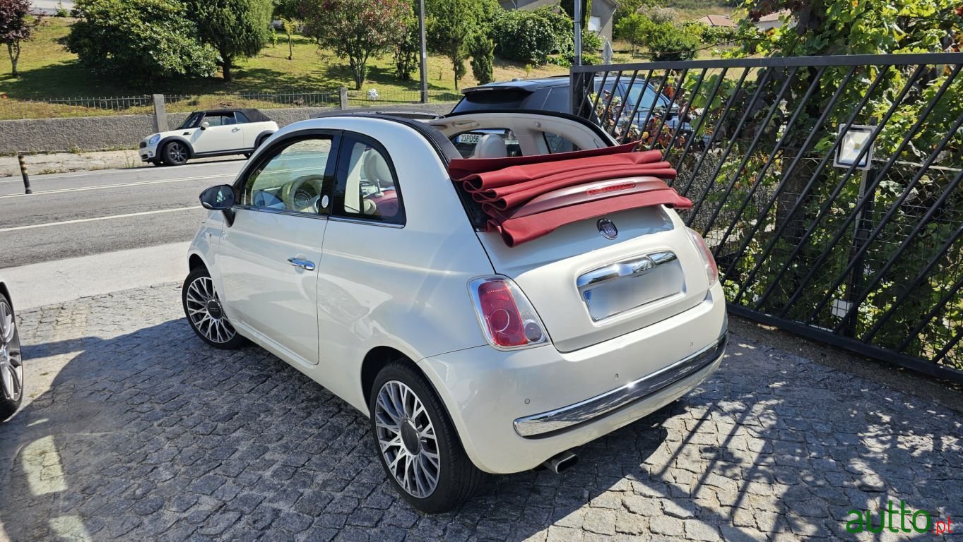 2009' Fiat 500C photo #3