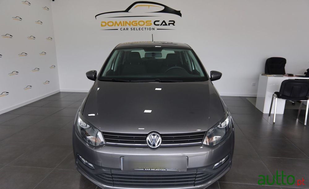2016' Volkswagen Polo 1.4 Tdi Lounge photo #4