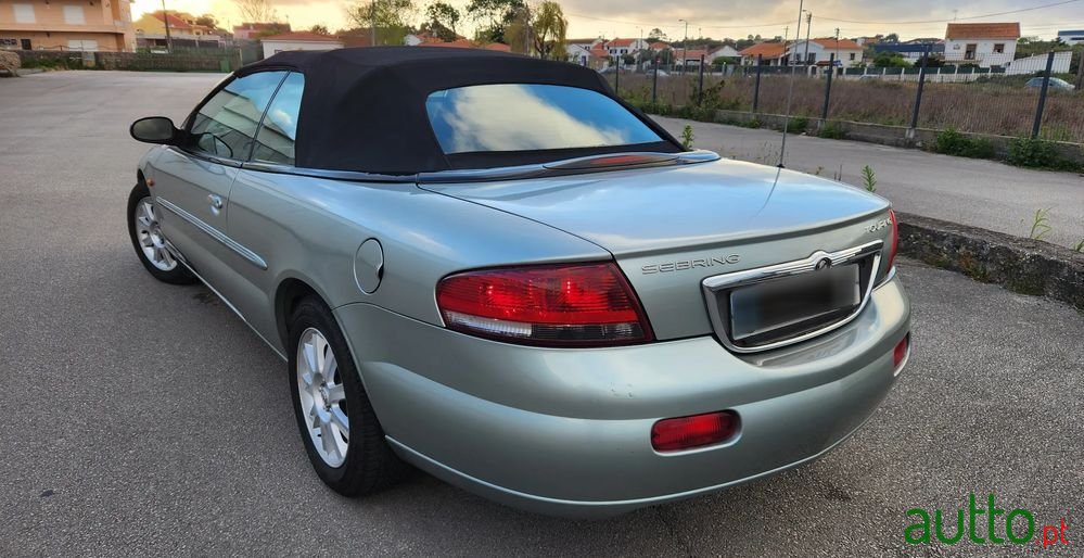 2005' Chrysler Sebring photo #6