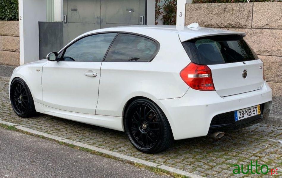 2009' BMW 118 M photo #1