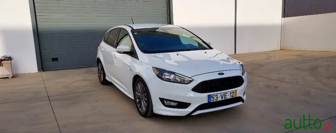 2018' Ford Focus photo #2