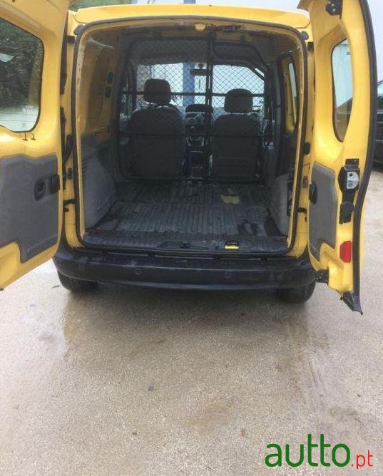 2010' Renault Kangoo photo #2