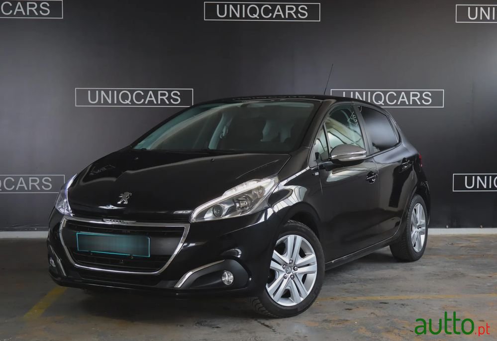 2016' Peugeot 208 photo #1