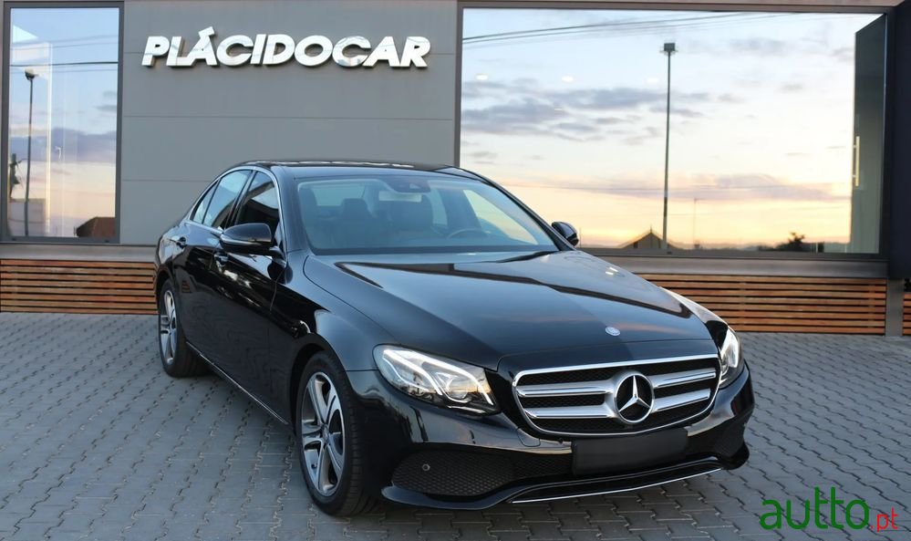 2016' Mercedes-Benz Classe E photo #1